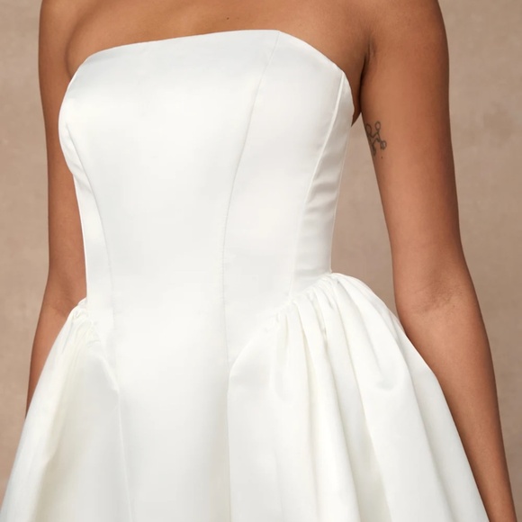 NWT Lulus Bennett White Satin Strapless A-line Maxi Dress - Size S - Picture 5 of 10
